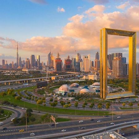 Dxb Hostel Near Adcb Metro Station Dubai Luaran gambar